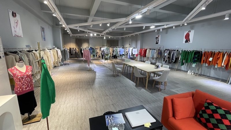 Knitwear showroom and responsible product development